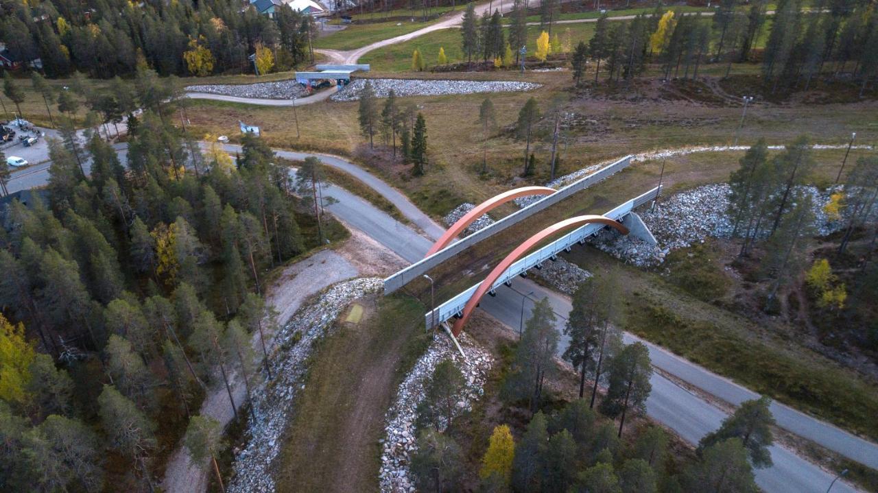 Ski-Inn Pyhaelinna Pyhätunturi Exterior foto